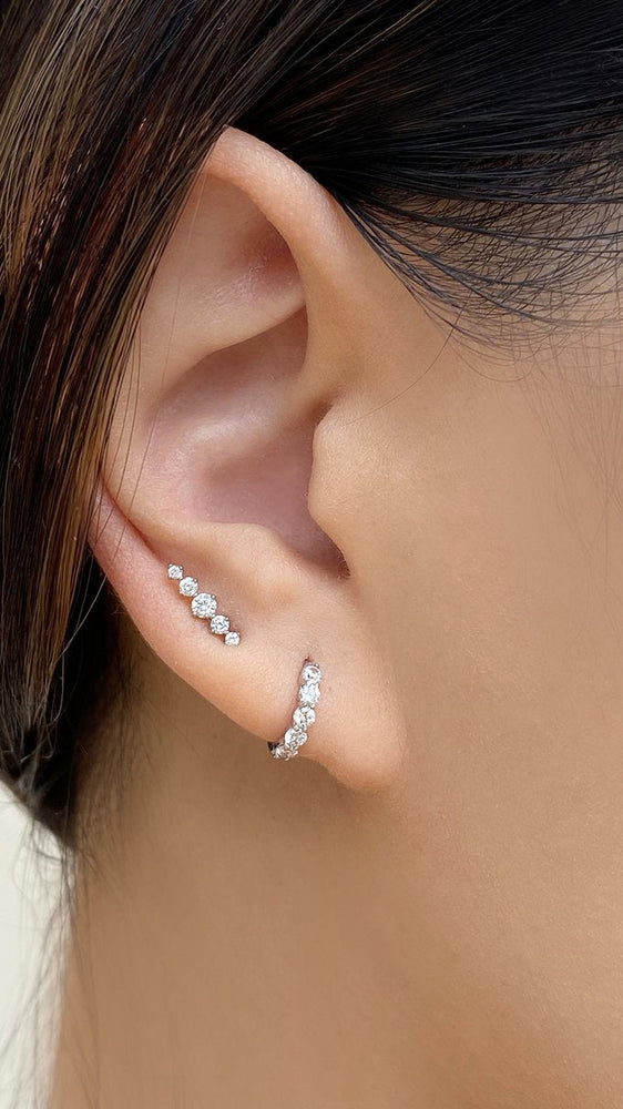 Haru Stud White Gold Plated