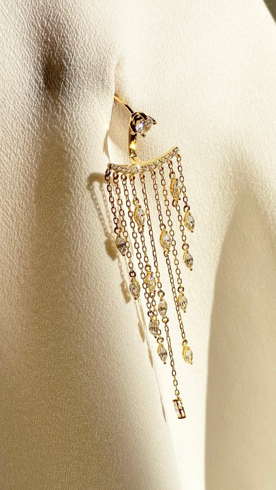 A-Lister Ear Jacket