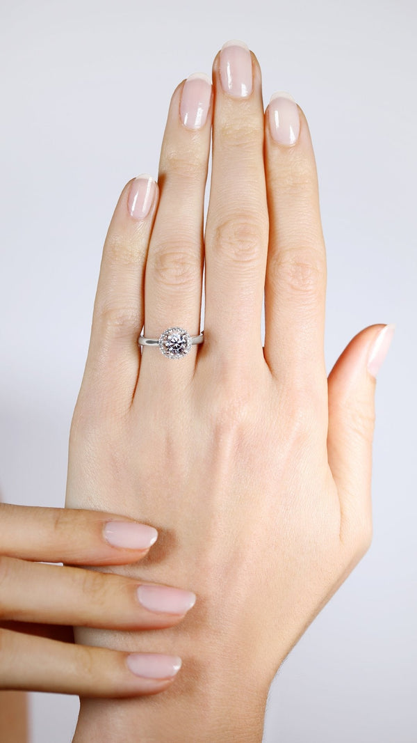 New demo of Ada Ring 0.30ct 18K Yellow Gold