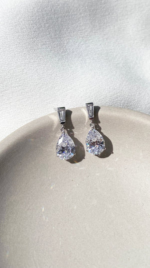 Alison Earrings 9K White Gold