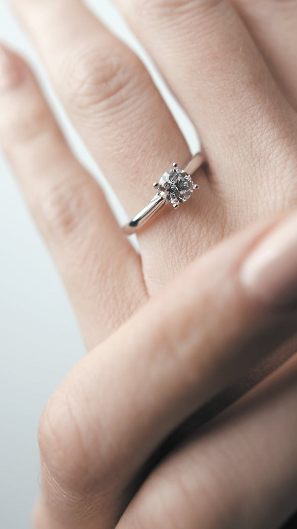 Caroline Ring 18K White Gold