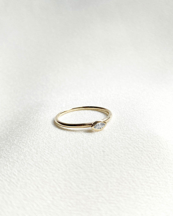 Dixie Ring 9K Yellow Gold
