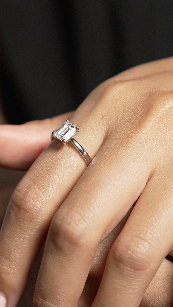 Evelyn Ring 18K White Gold with 1.00 carat Emerald diamond Very Good cut F color VS2 clarity