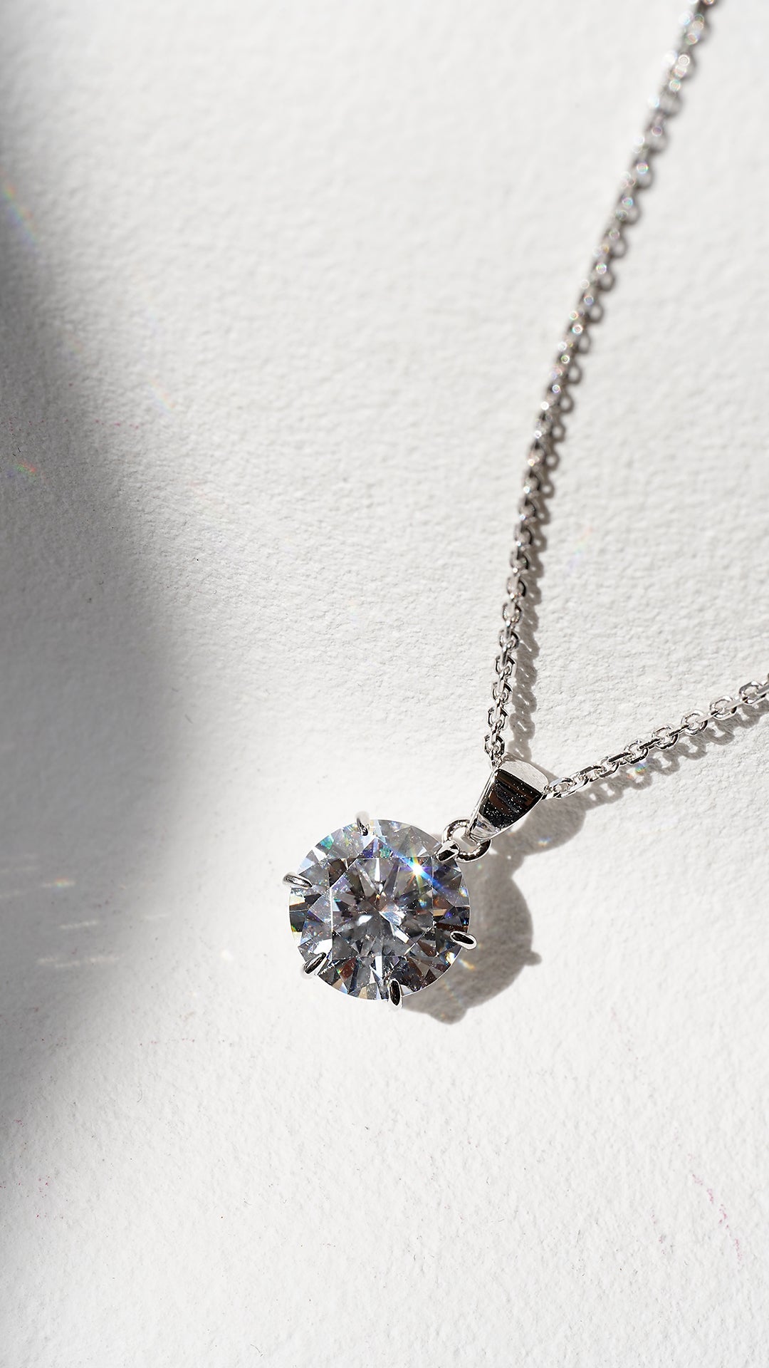 Fiona Pendant 9K White Gold
