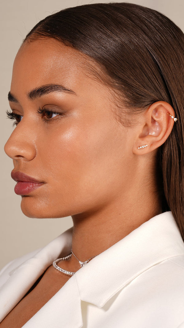 Haru Stud White Gold Plated