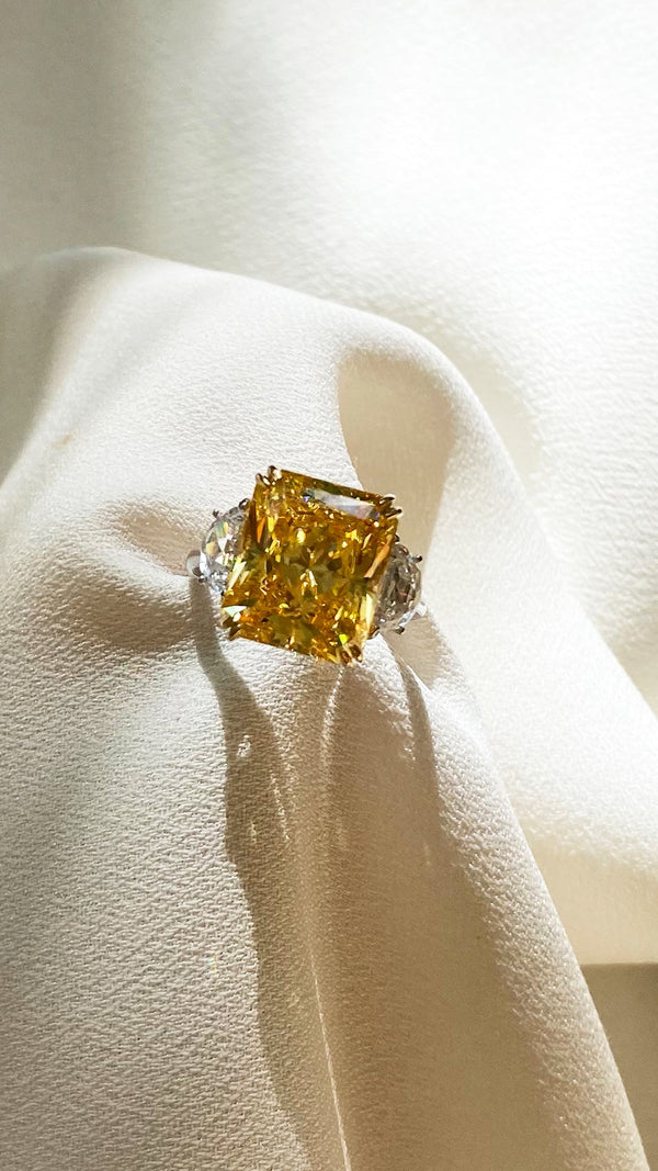 Harlow Yellow Ring 9K White Gold