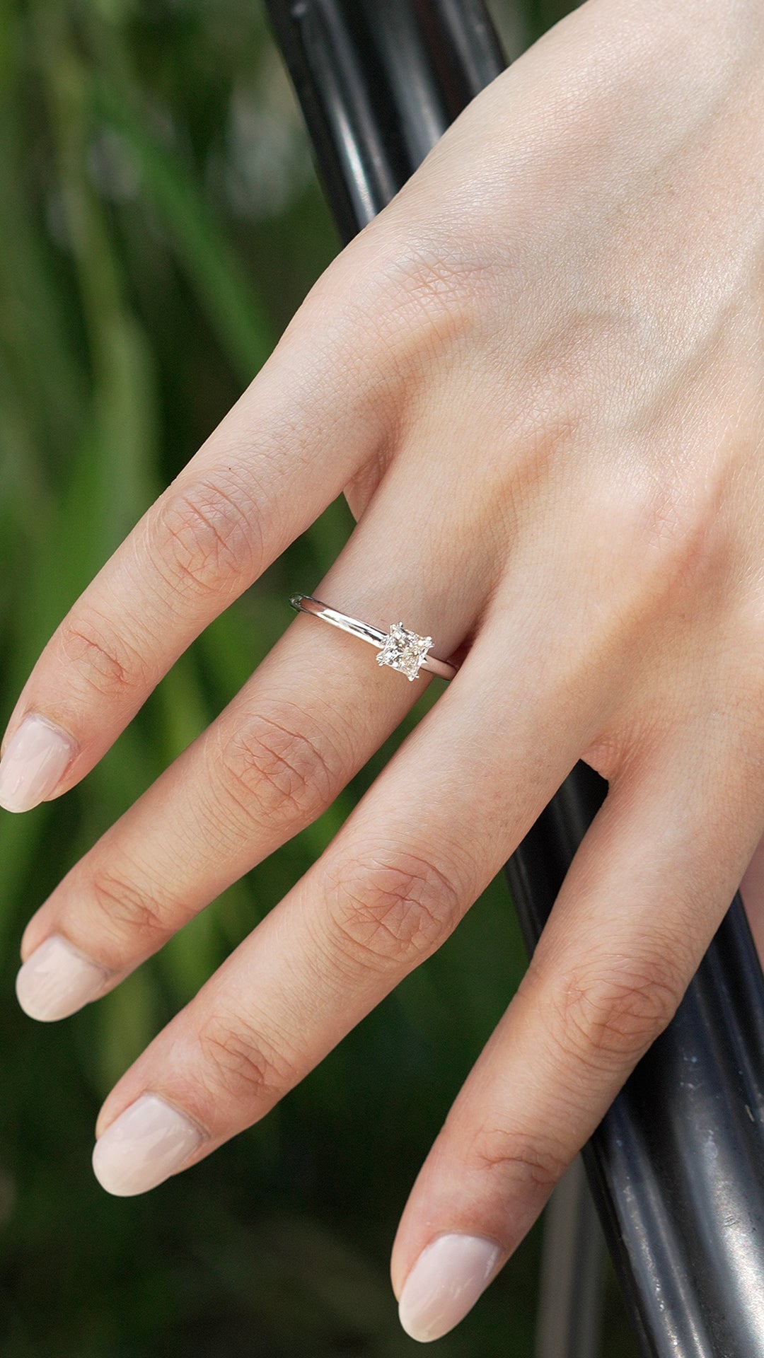 Judy Ring 0.57ct 18K White Gold