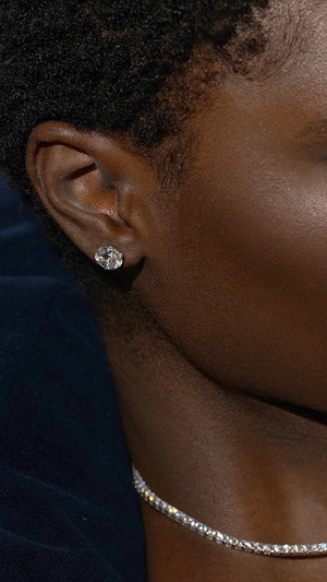 Fawn Stud Earrings 9K White Gold