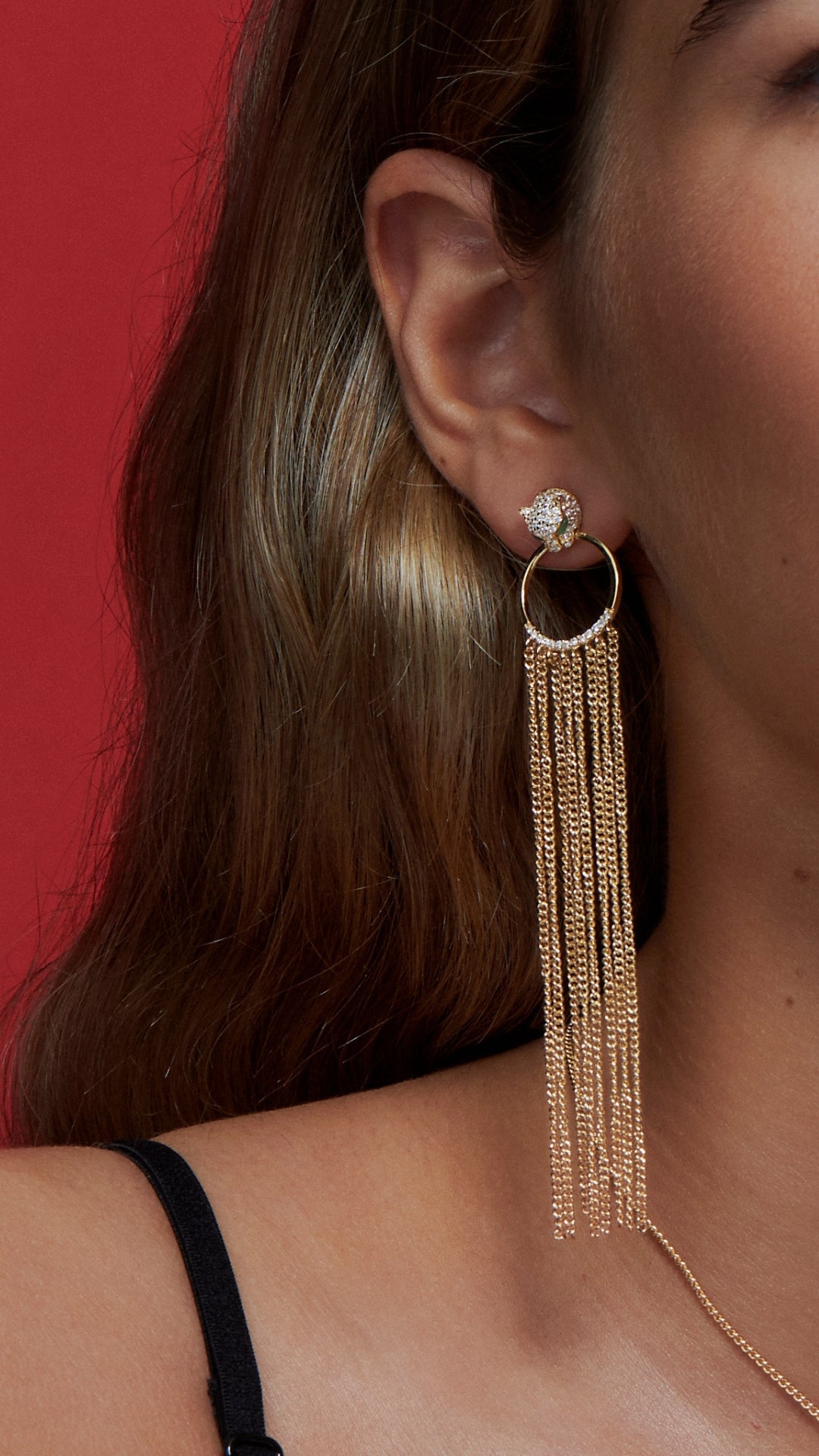 Maumau chandelier gold earrings for women with cat fake and emerald stones