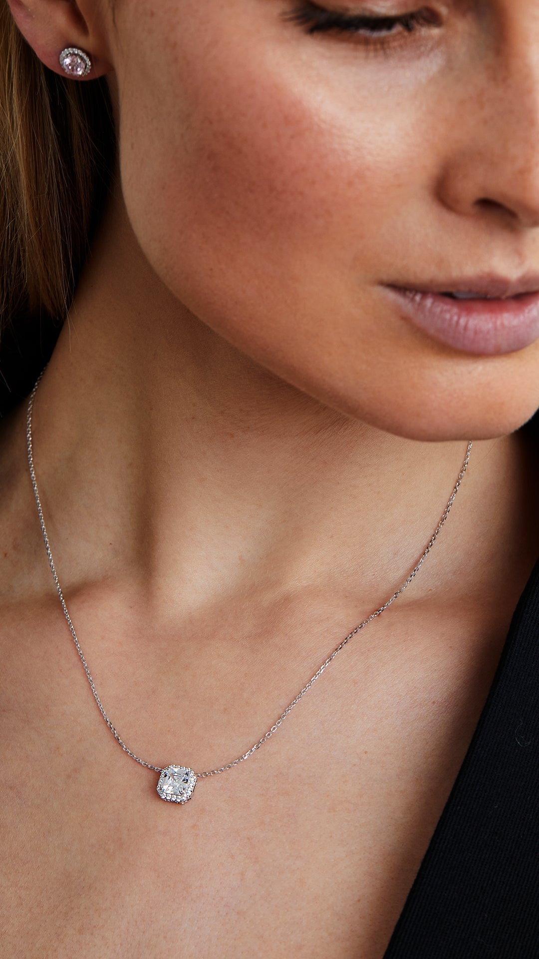 Misha Necklace White Gold Plated