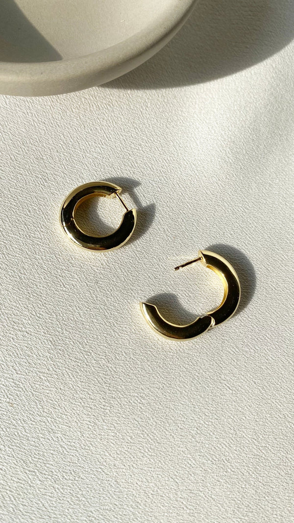 Haley Hoop Earrings Large Gold Vermeil
