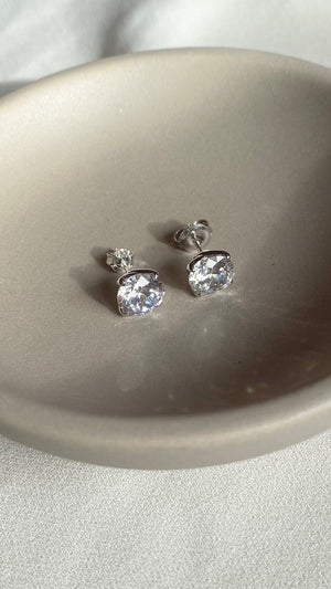 Rosey Stud Earrings 9K White Gold