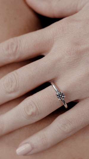Saffia Ring 0.50ct 18K White Gold