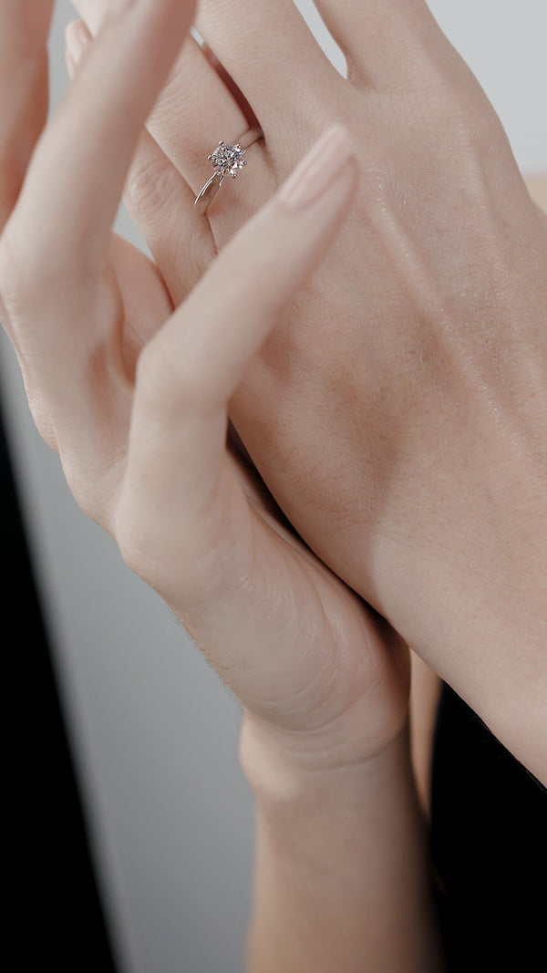 Sophie Ring 18K White Gold