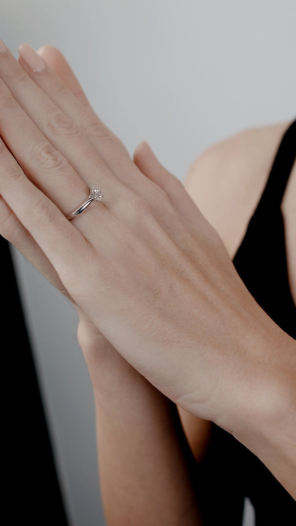 Sophie Ring 18K White Gold