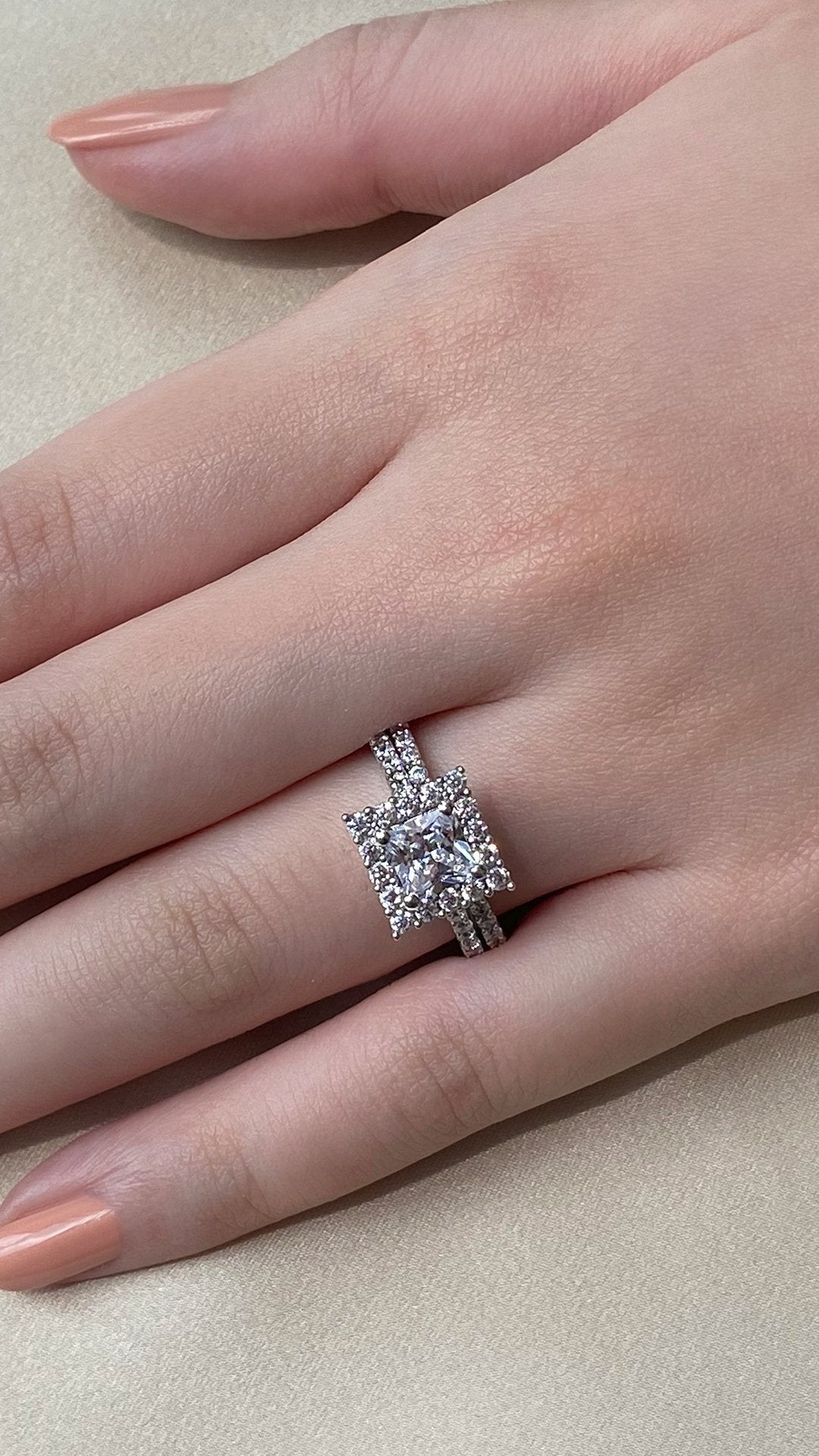 Olympia Ring 18K Yellow Gold