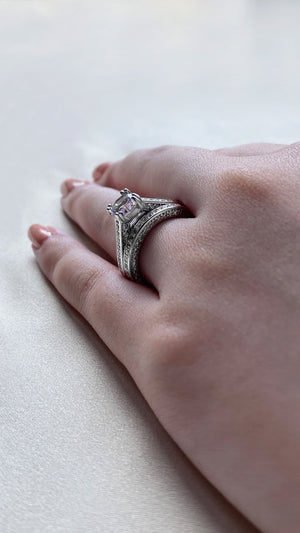 Sofia Ring 18K White Gold